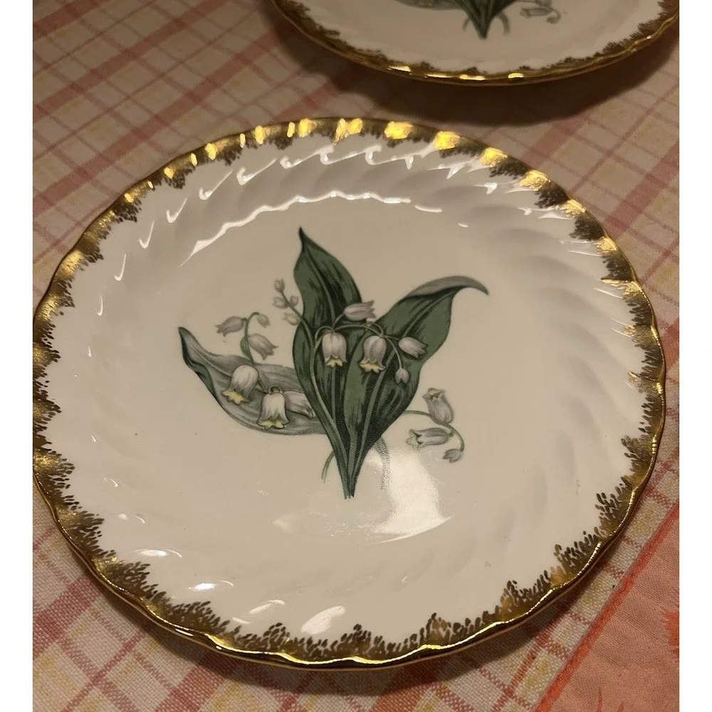Vtg Royal China‎ 22K Lily Of The Valley Bread & Butter Plates Scalloped Set of 4